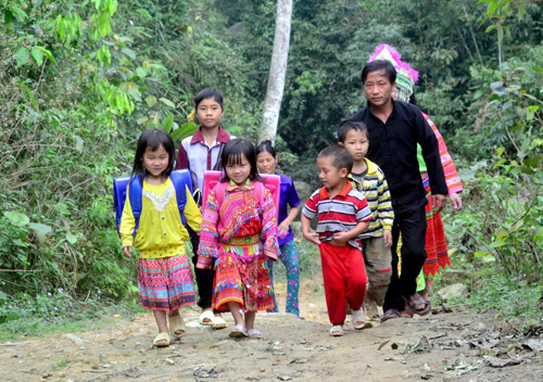 Cần chính sách khả thi với giáo viên vùng cao | baotintuc.vn