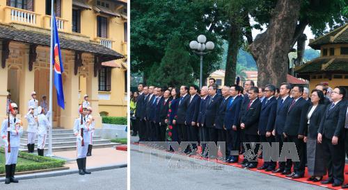 Lễ Thượng cờ ASEAN chào mừng Cộng đồng ASEAN chính thức hình thành ...