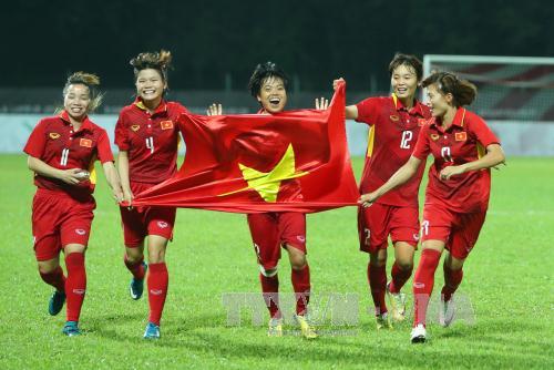 Giành chức vô địch, đội tuyển nữ Việt Nam nhận thưởng gần 4 tỷ đồng |  baotintuc.vn