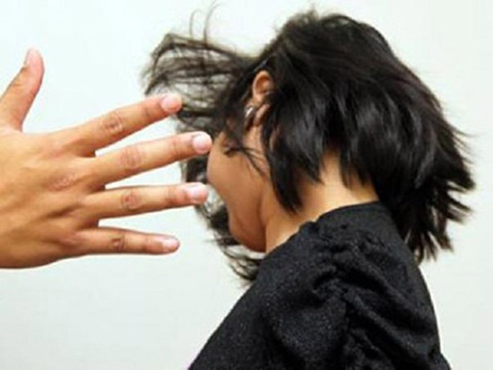 Bạo hành trẻ bằng cách đánh vào đầu rất dễ gây tử vong | baotintuc.vn