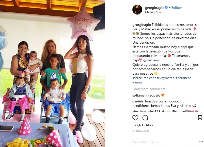Tiệc sinh nhật xịn xò của con gái Ronaldo Bao trọn luôn khu vui chơi CR7  mất tích nhưng một sao sân cỏ lại bất ngờ xuất hiện