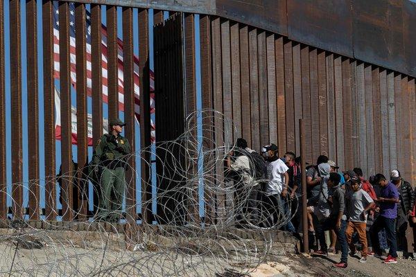 Bức tường biên giới Mỹ thực sự \'làm\' được gì | baotintuc.vn