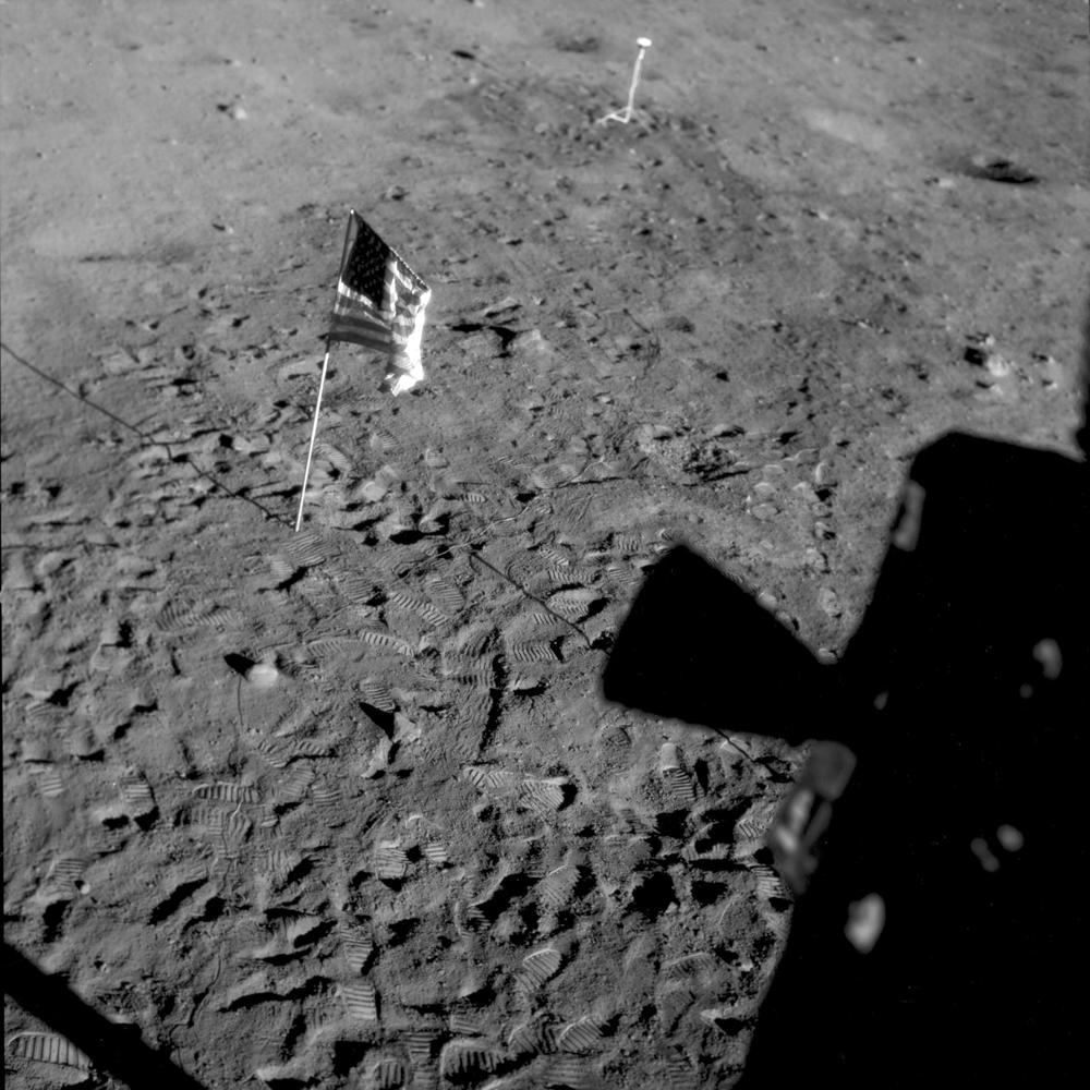 Apollo 11: Nhiệm vụ Apollo 11 đã được tái hiện một cách sống động trong hình ảnh mới nhất. Hãy ghé thăm và chiêm ngưỡng những bức hình tuyệt đẹp của tàu vũ trụ Apollo