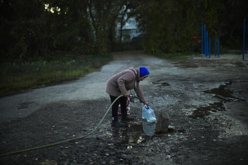 Người Ukraine chuẩn bị cho một mùa đông khốc liệt
