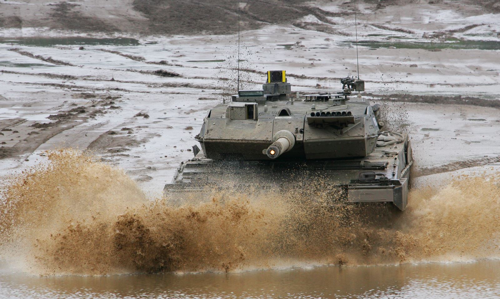 Hàn Quốc tấn công thị trường vũ khí châu Âu, Đức đối mặt với áp lực cạnh tranh từ xe tăng K2 - Ảnh 4.