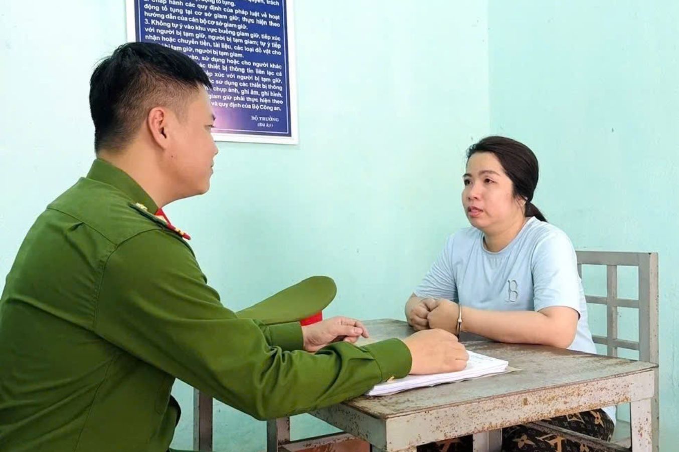Chú thích ảnh