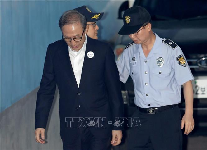Bê bối chính trị tại Hàn Quốc: Cựu Tổng thống Lee Myung-bak kháng cáo |  