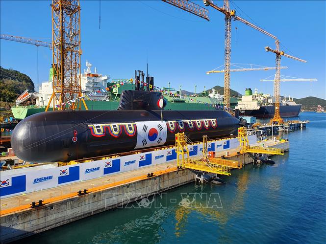 Hàn Quốc hạ thủy tàu ngầm tự chế tạo lớp 3.000 tấn trang bị tên lửa đạn đạo  | baotintuc.vn