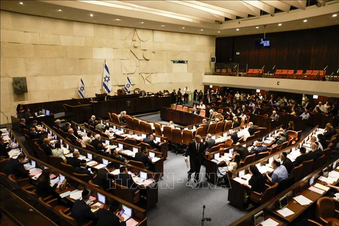 イスラエルの政治は不安定な線に戻った
