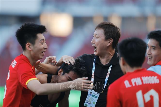 SEA Games 33: Cuộc chinh phục Đông Nam Á của HLV Kim Sang Sik thăng hoa Chú thích ảnh