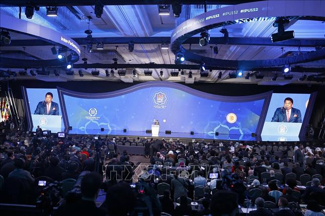 Chủ tịch Quốc hội Trần Thanh Mẫn dự lễ khai mạc Đại hội đồng lần thứ 152 của Liên minh Nghị viện thế giới Chú thích ảnh