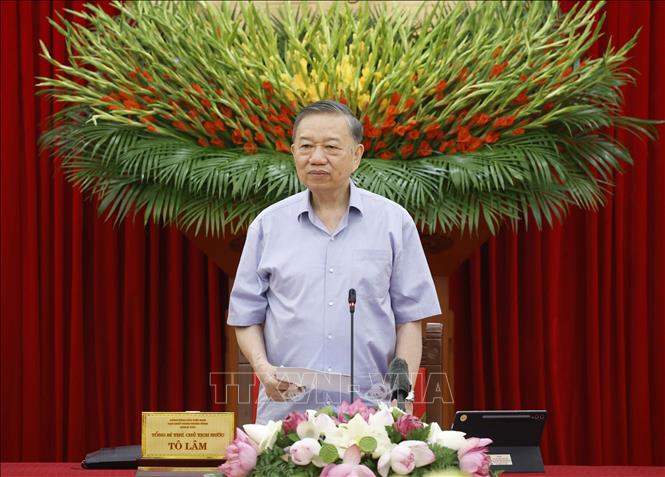 Tổng Bí thư, Chủ tịch nước Tô Lâm chủ trì buổi làm việc với ngành Giáo dục và Đào tạo Chú thích ảnh