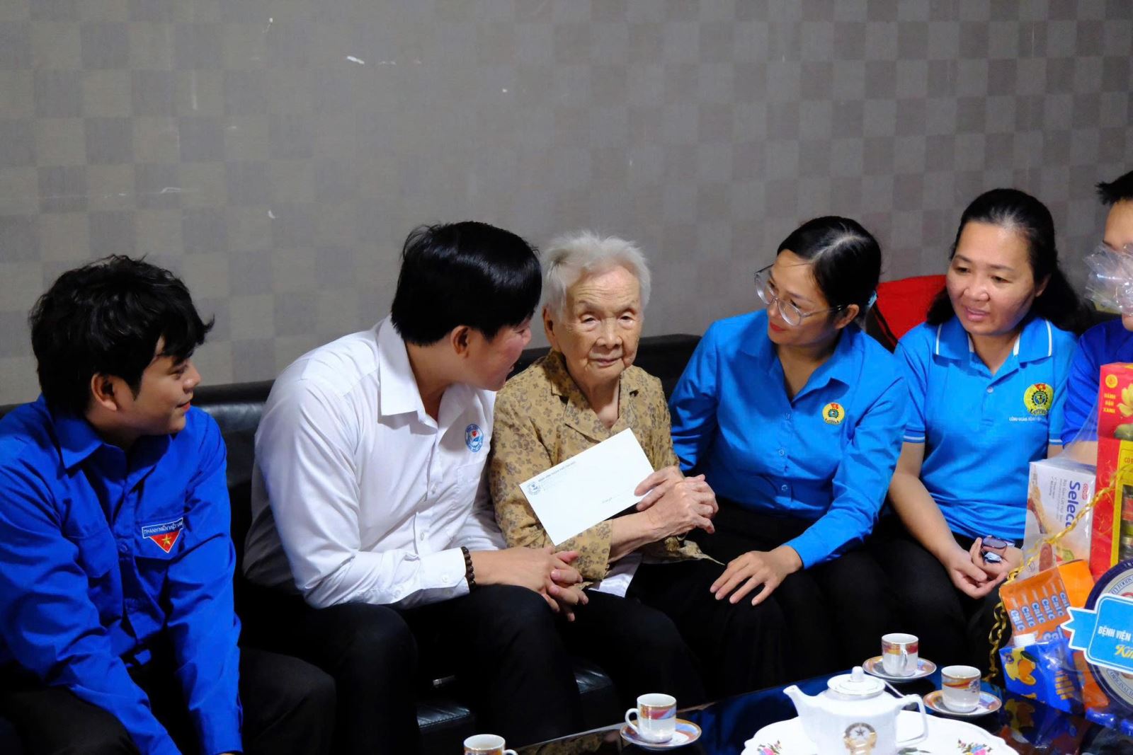 Chú thích ảnh