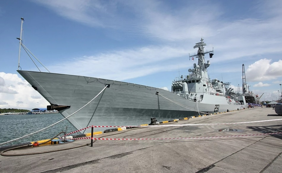 パキスタン海軍は、中国から購入した軍艦の間違いを訂正しようとしています