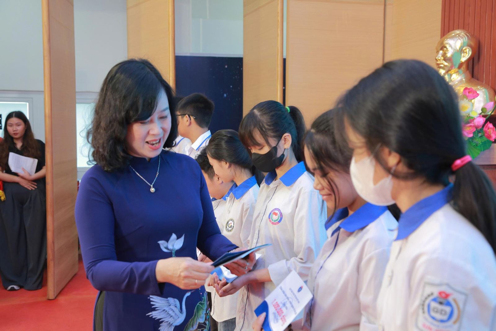 Chú thích ảnh