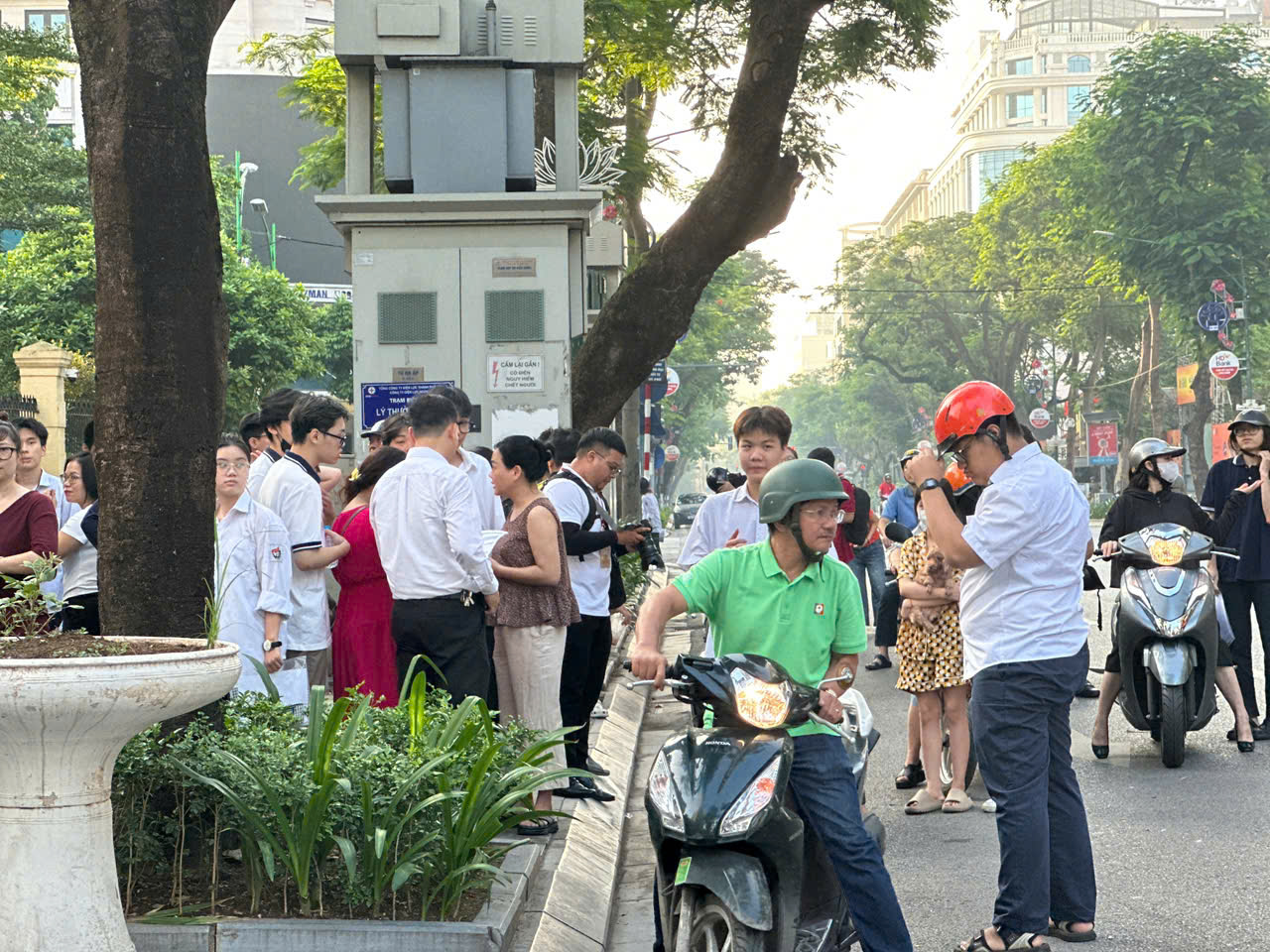 Chú thích ảnh