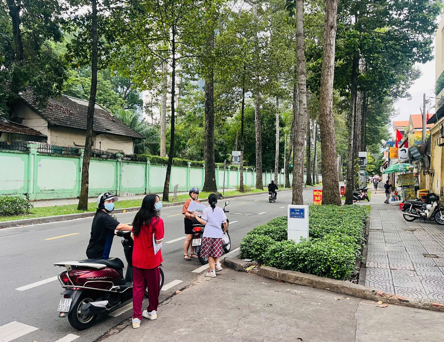 Chú thích ảnh