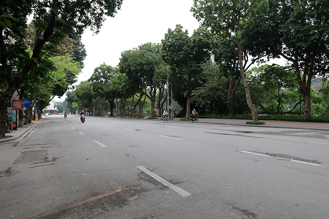 Trải nghiệm cách ly qua hình ảnh đường phố Hà Nội những ngày cách ly và sự bình yên giữa đại dịch