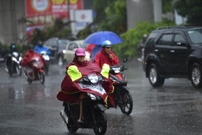 Thời tiết ngày 21/7: Quảng Ninh và Hải Phòng đề phòng mưa to trên 100mm Chú thích ảnh