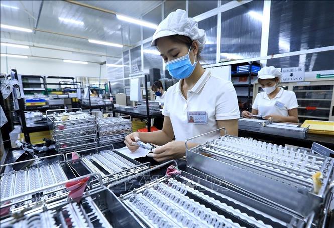 Nhật Bản có gần 5.000 dự án đầu tư trực tiếp nước ngoài (FDI) còn hiệu lực tại Việt Nam với tổng số vốn đầu tư đăng ký gần 70 tỷ USD. Ảnh: Tuấn Anh/TTXVN.