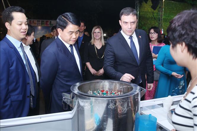 Chú thích ảnh