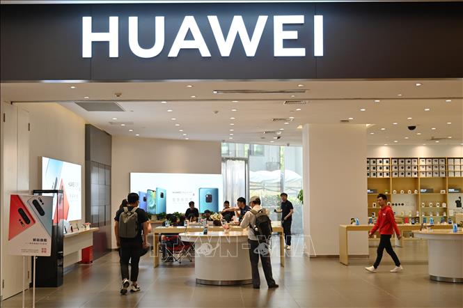 Mỹ siết chặt các biện pháp hạn chế Huawei