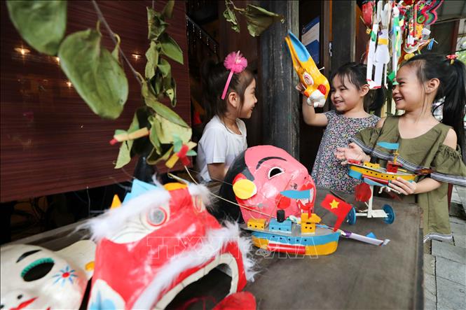 Vui Tết Trung thu cổ truyền tại Bảo tàng Dân tộc học Việt Nam