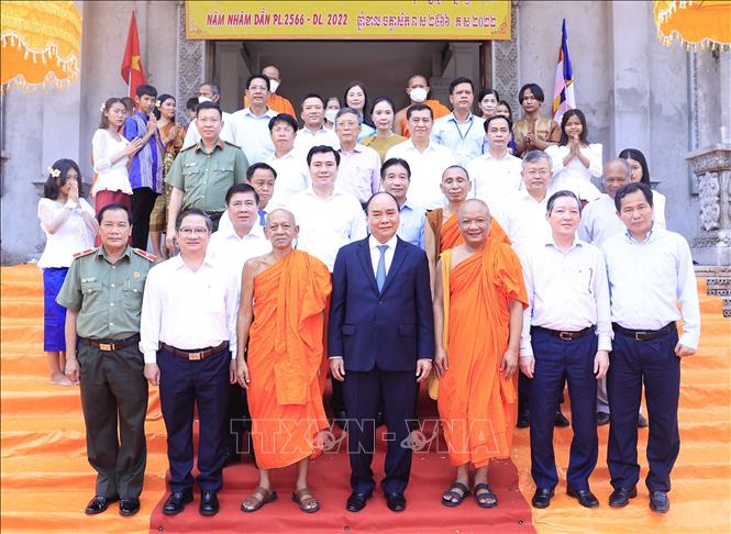 Chủ tịch nước chúc mừng Tết cổ truyền Chôl Chnăm Thmây tại Học viện Phật giáo Nam tông Khmer - Ảnh 2.