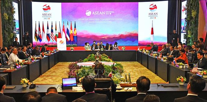 ASEAN-日本：繁栄した発展に向けた協力の新たなビジョン