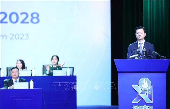 Anh Nguyễn Minh Triết làm Chủ tịch Hội Sinh viên Việt Nam khóa XI