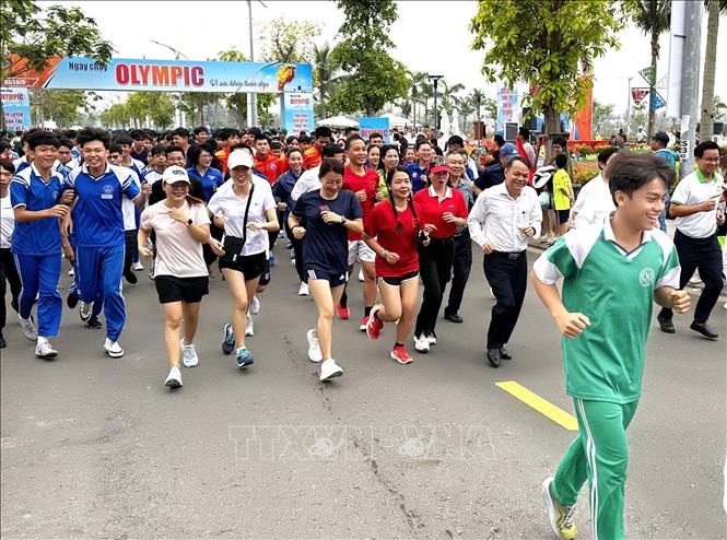 Hơn 3.000 người tham gia Ngày chạy Olympic vì sức khỏe toàn dân tại Đà Nẵng