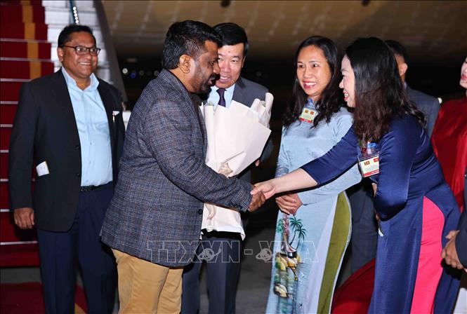 Tổng thống Sri Lanka Anura Kumara Dissanayaka bắt đầu thăm cấp Nhà nước đến Việt Nam Chú thích ảnh