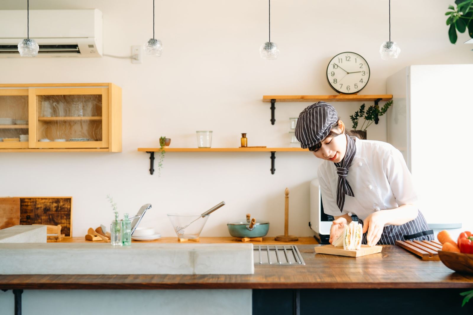 Nh n Vi n Ti m B nh V C nh S t Nh ng C ng Vi c M c V i Tr Em Nh n Vi n Ti m B nh V C nh S t Nh ng C ng Vi c M c V i Tr Em