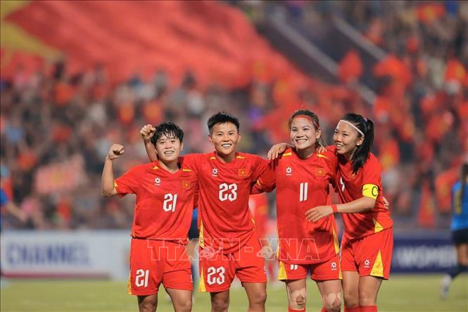 Thắng thuyết phục 4-0, nữ Việt Nam tiến vào vòng chung kết Asian Cup Chú thích ảnh
