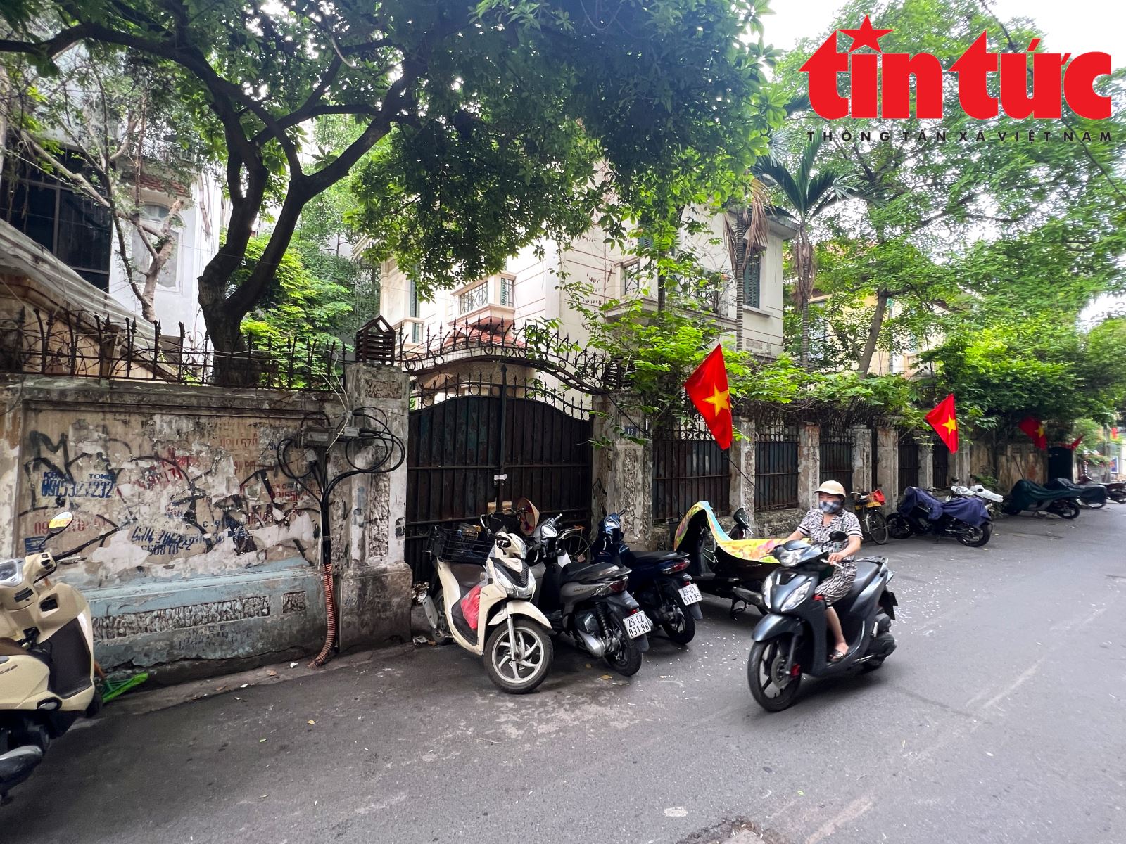 Chú thích ảnh