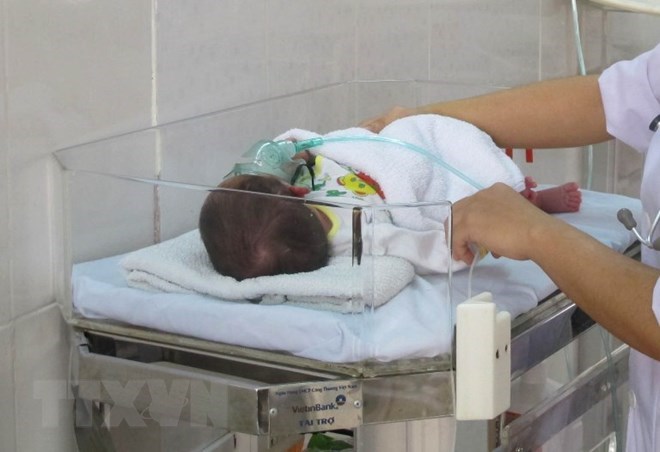 Cấp cứu thành công bé 10 tháng tuổi bị sốc phản vệ nguy kịch | baotintuc.vn