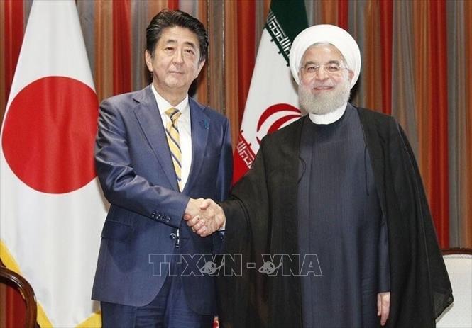 Iran và Nhật Bản: Hành Trình Giao Lưu Văn Hóa và Cạnh Tranh Thể Thao Sôi Động