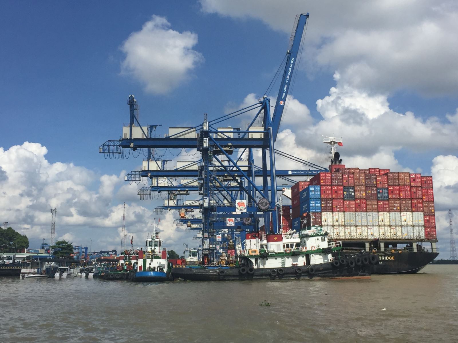 Đòn bẩy cho phát triển logistics ở Đồng bằng sông Cửu Long | baotintuc.vn