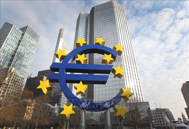EU hạ dự báo tăng trưởng của Eurozone | baotintuc.vn