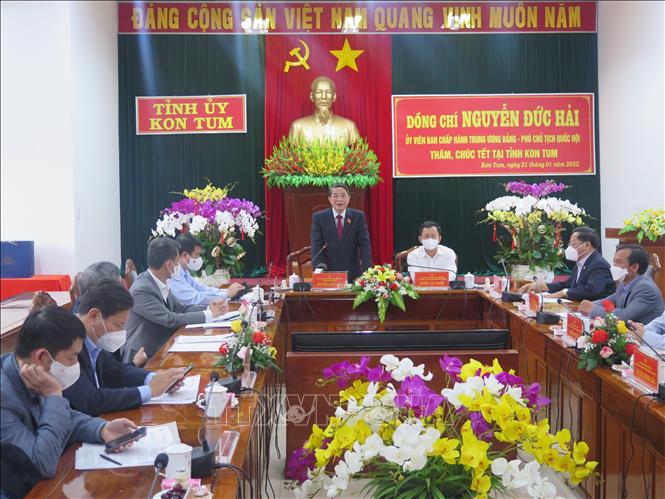 Phó Chủ tịch Quốc hội Nguyễn Đức Hải phát biểu tại buổi làm việc với Đoàn Đại biểu Quốc hội và Hội đồng nhân dân tỉnh Kon Tum. 