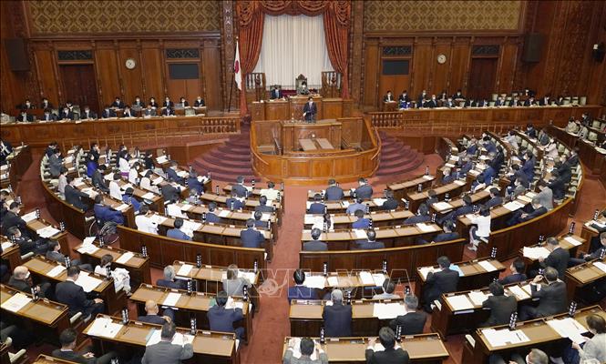 Japan’s parliament approves record-high budget draft for fiscal year 2022