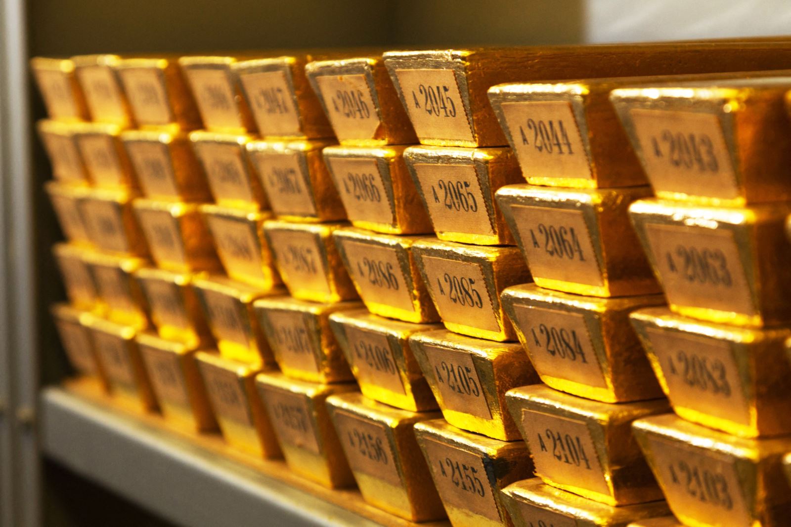 Các nước ồ ạt mua vàng với khối lượng lớn nhất 55 năm | baotintuc.vn
