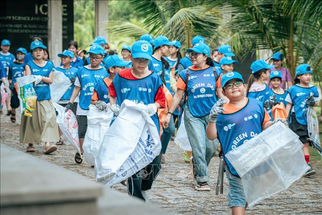 Lan tỏa lối sống xanh và phát triển bền vững