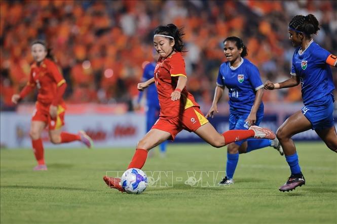 Đội tuyển nữ Việt Nam thắng đậm 7-0 trước đội nữ Maldives- Ảnh 3. Đội tuyển nữ Việt Nam thắng đậm 7-0 trước đội nữ Maldives- Ảnh 3.