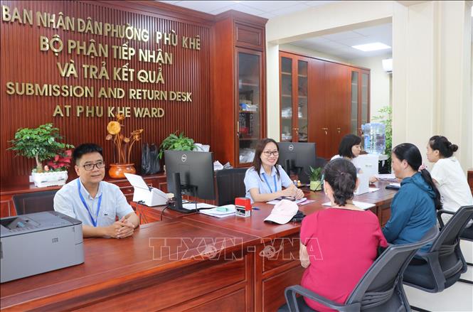 Kết luận số 174-KL/TW: Một số nhiệm vụ tiếp tục xây dựng tổ chức, hoạt động của đơn vị hành chính 2 cấp Chú thích ảnh