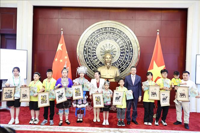 Chú thích ảnh