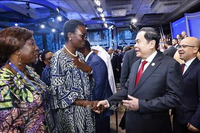 Chủ tịch Quốc hội Trần Thanh Mẫn dự lễ khai mạc Đại hội đồng lần thứ 152 của Liên minh Nghị viện thế giới Chú thích ảnh