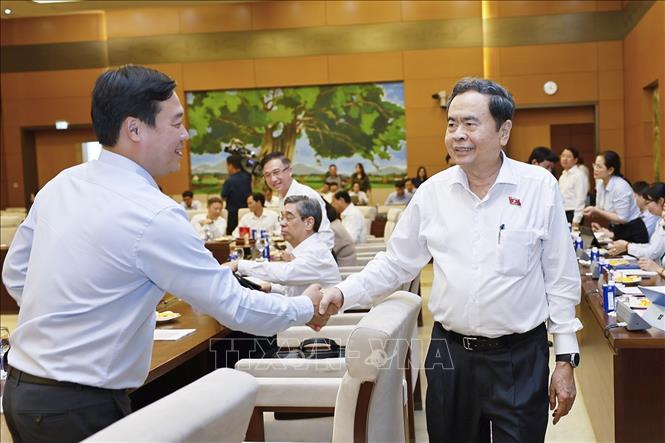Chủ tịch Quốc hội chủ trì Hội nghị BTV Đảng uỷ Quốc hội và BTV Thành uỷ TP Hồ Chí Minh Chú thích ảnh