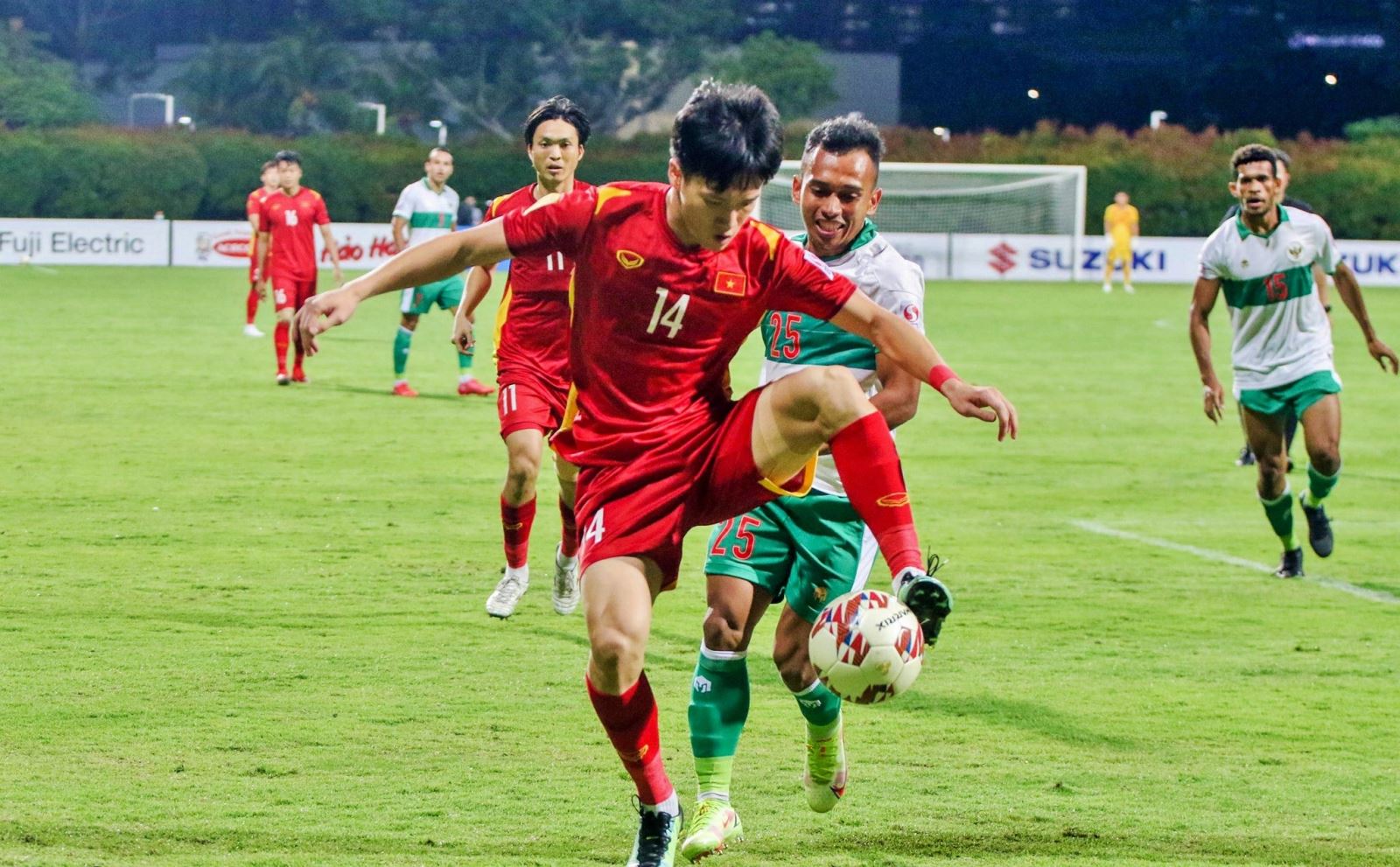 Đội hình ra sân của tuyển Việt Nam: Công Phượng, Tiến Linh lĩnh ...