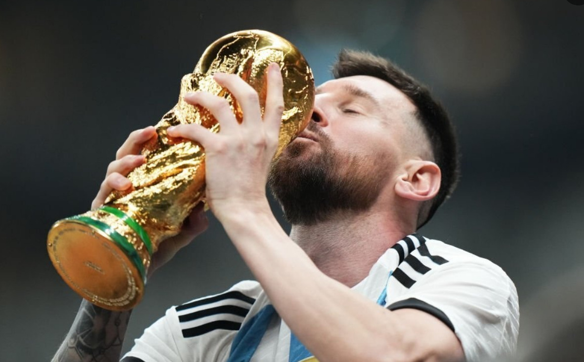 Ngả mũ trước Messi cùng những kỷ lục sau khi vô địch World Cup 2022 | baotintuc.vn